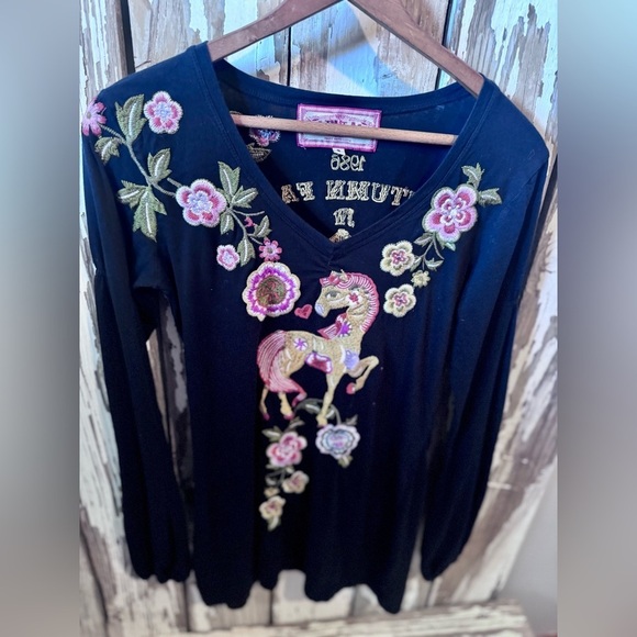 Johnny Was LA Vintage Carousel Horse Embroidered Shirt Black Size Small Fair - Picture 5 of 14